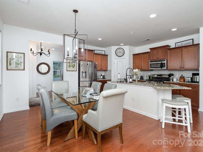 8245 Viewpoint Lane, Cornelius, NC 28031.  MLS# CAR4279282, YatesRealty ID 26198. 