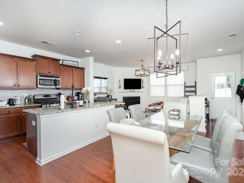 8245 Viewpoint Lane, Cornelius, NC 28031.  MLS# CAR4279282, YatesRealty ID 26198. 