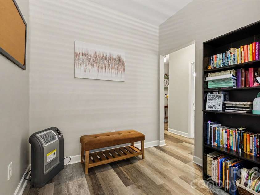 10616 Hill Point Court, Charlotte, NC 28262.  MLS# CAR4385583, YatesRealty ID 26199. 