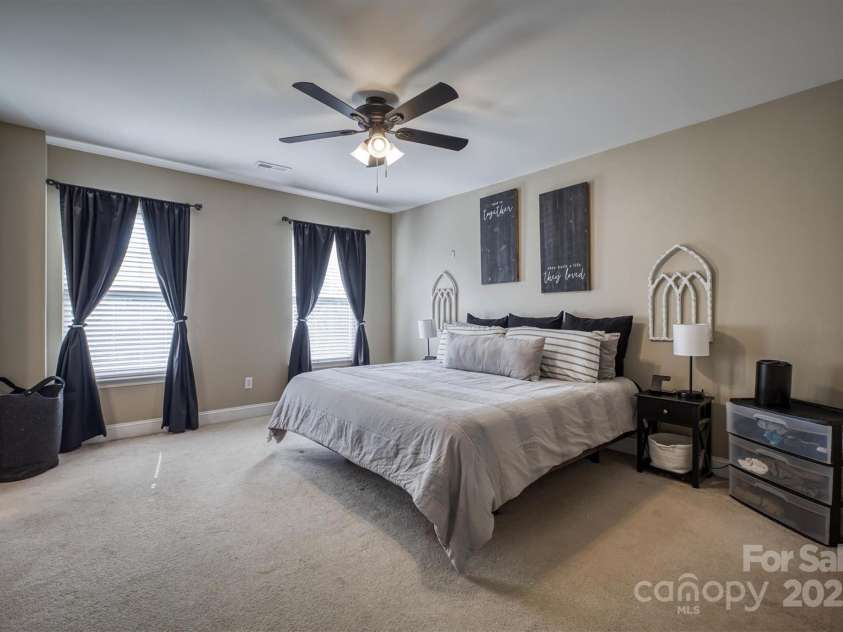 418 Eastway Lane, Conover, NC 28613.  MLS# CAR4265927, YatesRealty ID 26199. 