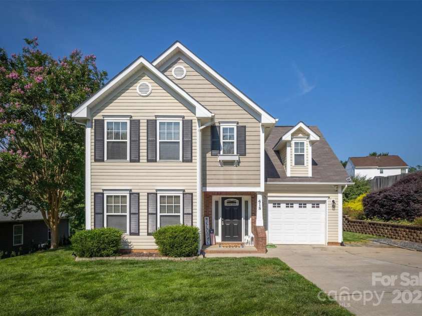 418 Eastway Lane, Conover, NC 28613.  MLS# CAR4265927, YatesRealty ID 26199. 