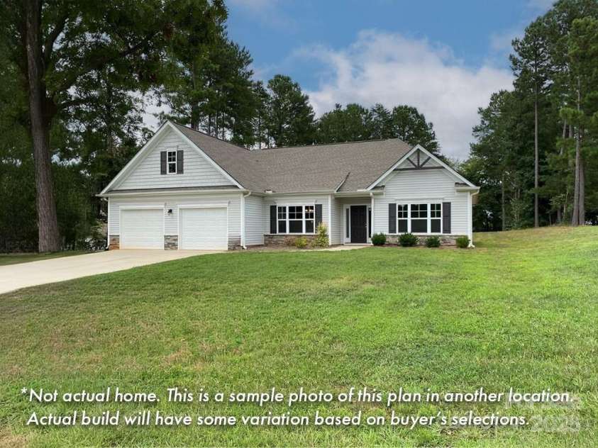 227 Windingwood Drive, Statesville, NC 28677.  MLS# CAR4240593, YatesRealty ID 262. 