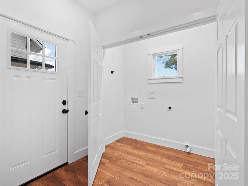 15 Riemar Lane, Waynesville, NC 28786.  MLS# CAR4306144, YatesRealty ID 2620. 