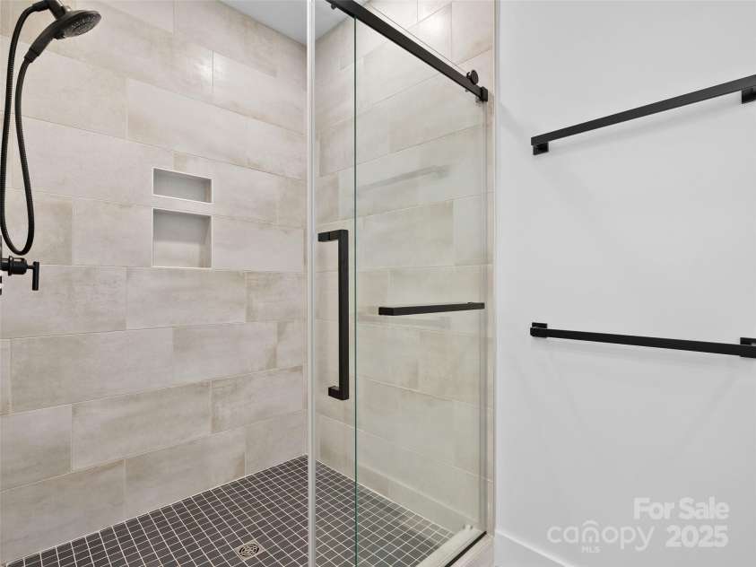 15 Riemar Lane, Waynesville, NC 28786.  MLS# CAR4306144, YatesRealty ID 2620. 