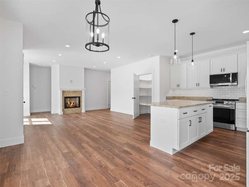 15 Riemar Lane, Waynesville, NC 28786.  MLS# CAR4306144, YatesRealty ID 2620. 