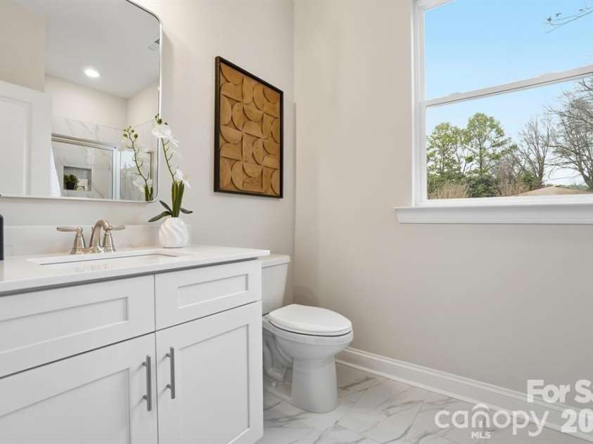 8935 Sharonbrook Drive, Charlotte, NC 28210.  MLS# CAR4403597, YatesRealty ID 2620. 