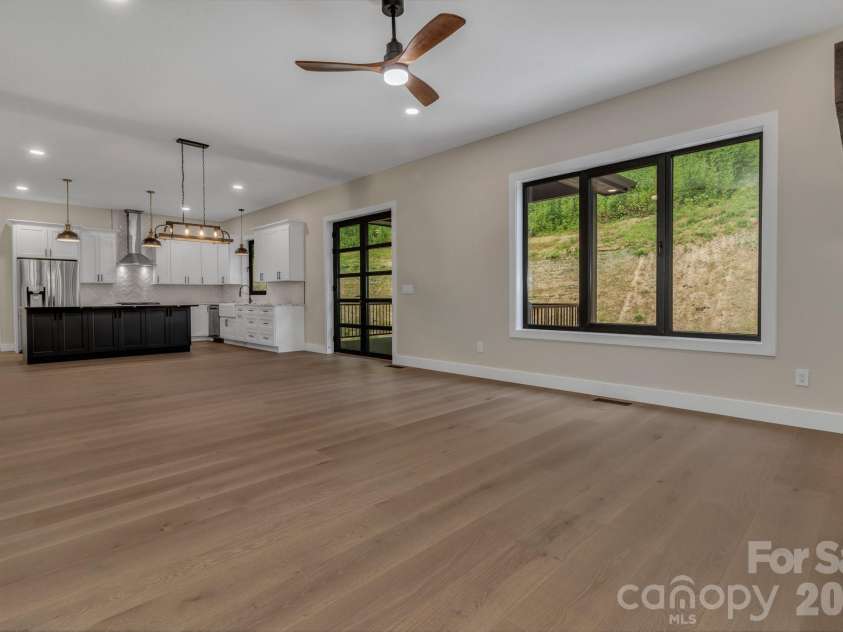63 Winding Ridge Road, Fairview, NC 28730.  MLS# CAR4393298, YatesRealty ID 26200. 