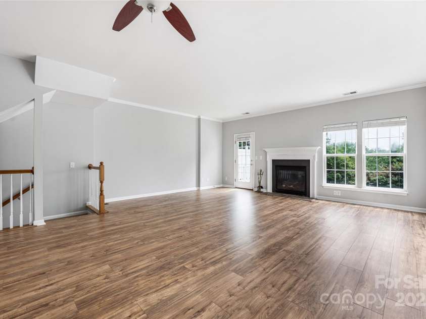 9728 Blossom Hill Drive, Huntersville, NC 28078.  MLS# CAR4272464, YatesRealty ID 26200. 