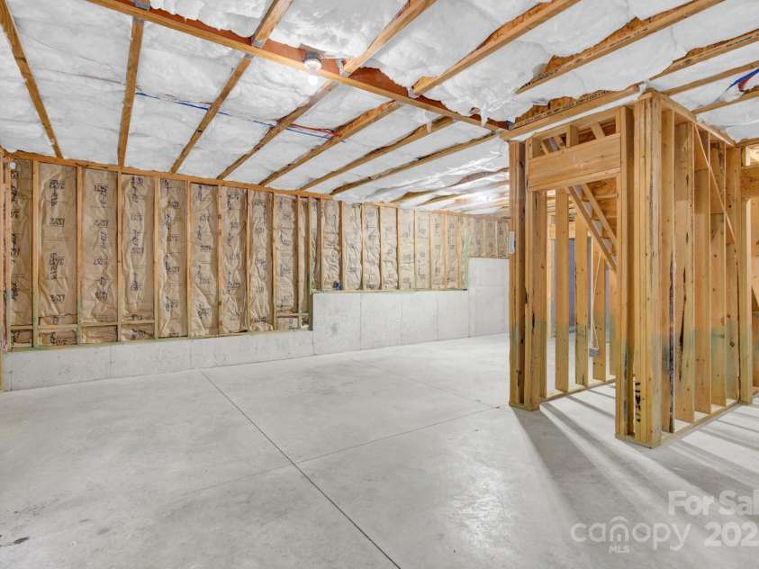 14034 Green Birch Drive, Pineville, NC 28134.  MLS# CAR4277582, YatesRealty ID 26201. 