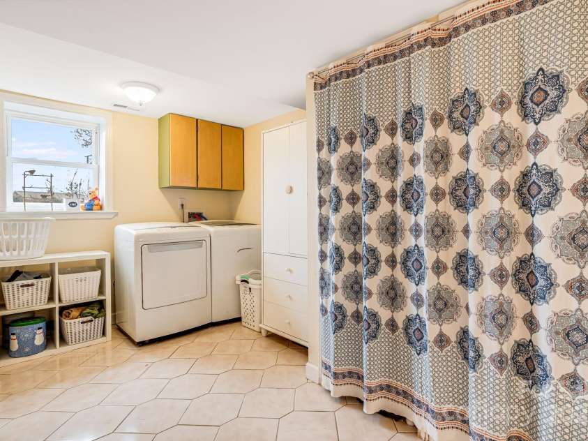 195 Whitmire Road, Brevard, NC 28712.  MLS# CAR4328642, YatesRealty ID 26201. 