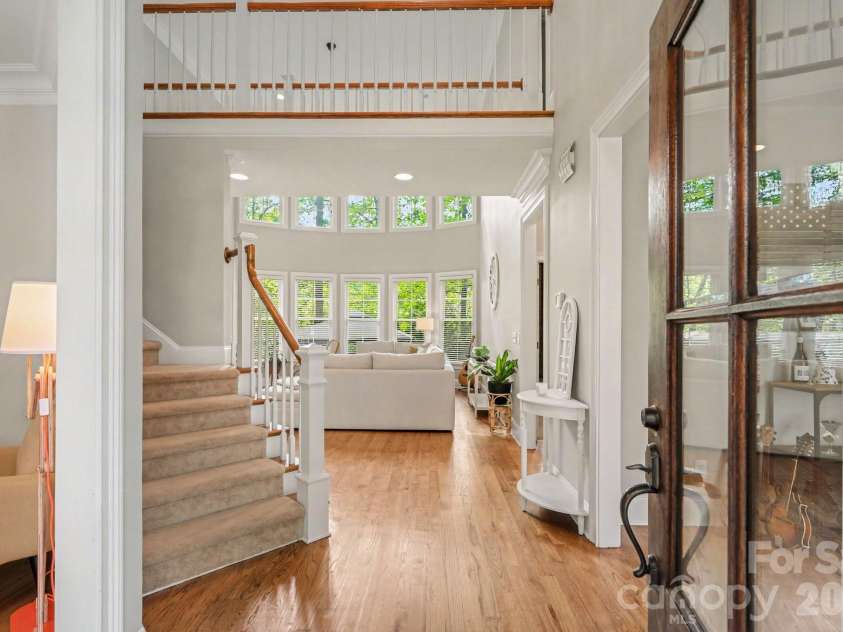 232 Birdie Drive, Stanley, NC 28164.  MLS# CAR4366420, YatesRealty ID 26203. Warm and inviting