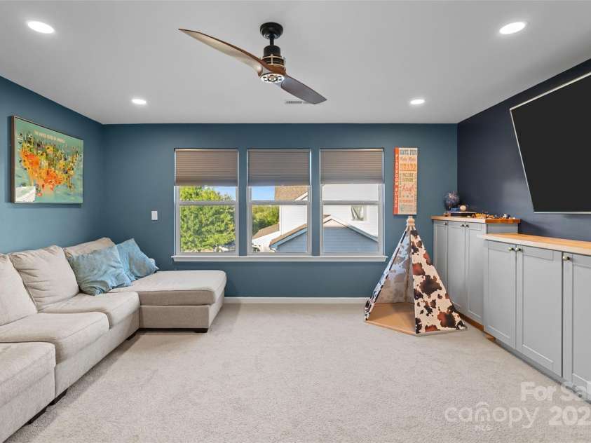 305 Redberry Court, York, SC 29745.  MLS# CAR4278168, YatesRealty ID 26203. BONUS ROOM with French doors