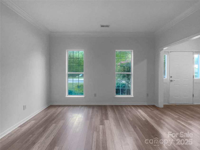 1415 Newfound Hollow Drive, Charlotte, NC 28214.  MLS# CAR4250832, YatesRealty ID 26204. 