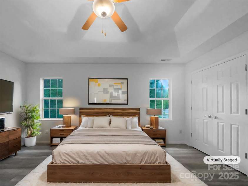 1415 Newfound Hollow Drive, Charlotte, NC 28214.  MLS# CAR4250832, YatesRealty ID 26204. Staged Photo