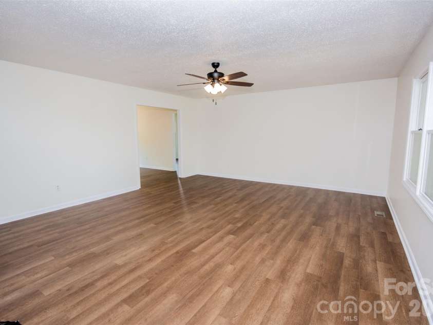 350 Josey Road, Statesville, NC 28625.  MLS# CAR4377689, YatesRealty ID 26204. 