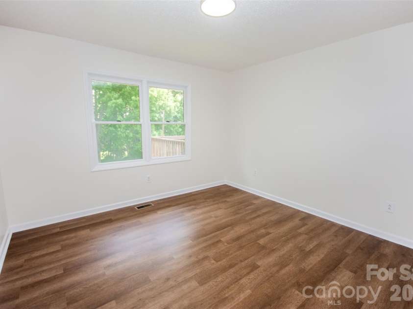 350 Josey Road, Statesville, NC 28625.  MLS# CAR4377689, YatesRealty ID 26204. 