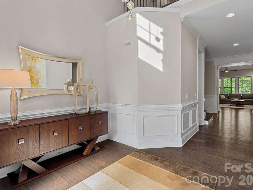 109 Eden Hollow Lane, Matthews, NC 28104.  MLS# CAR4381944, YatesRealty ID 26205. 