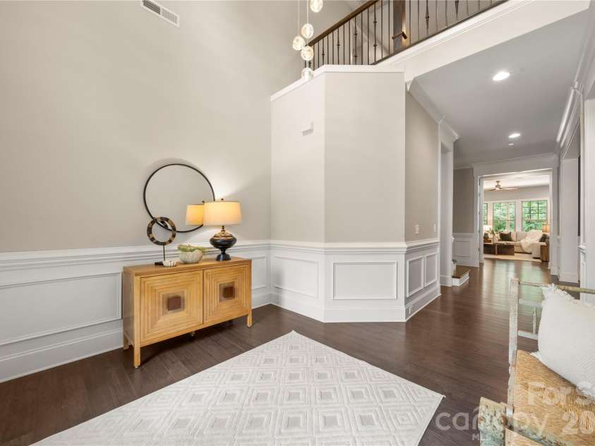 109 Eden Hollow Lane, Matthews, NC 28104.  MLS# CAR4381944, YatesRealty ID 26205. 