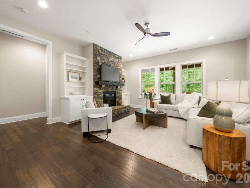 109 Eden Hollow Lane, Matthews, NC 28104.  MLS# CAR4381944, YatesRealty ID 26205. 