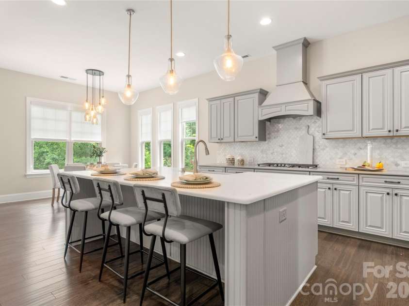 109 Eden Hollow Lane, Matthews, NC 28104.  MLS# CAR4381944, YatesRealty ID 26205. 