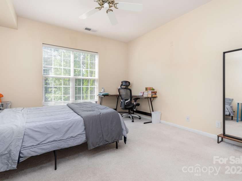 14624 Via Sorrento Drive, Charlotte, NC 28277.  MLS# CAR4273577, YatesRealty ID 26205. 