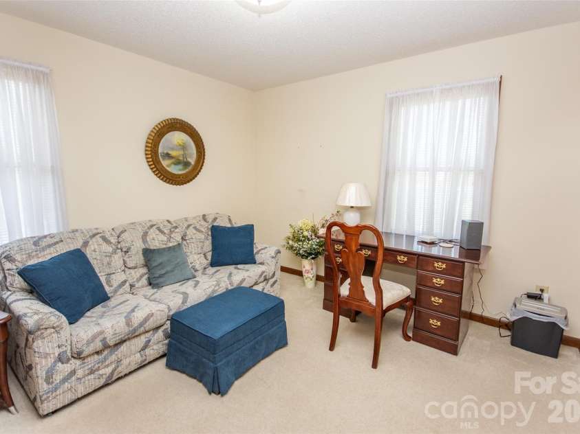 151 Meadow Oaks Drive, Statesville, NC 28625.  MLS# CAR4381512, YatesRealty ID 26206. 