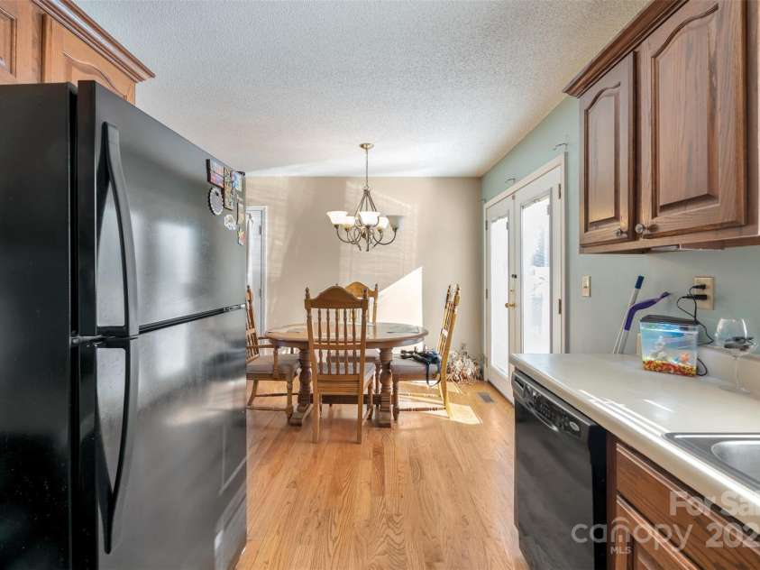 274 Trojan Lane, Forest City, NC 28043.  MLS# CAR4276217, YatesRealty ID 26207. 