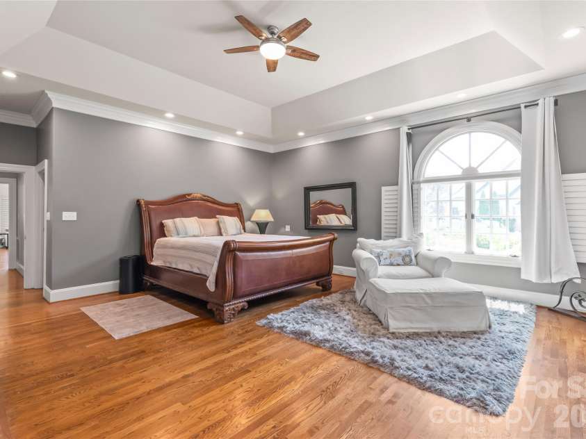5400 Challisford Lane, Charlotte, NC 28226.  MLS# CAR4383848, YatesRealty ID 26209. Primary on Main