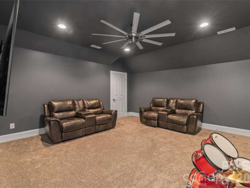 5400 Challisford Lane, Charlotte, NC 28226.  MLS# CAR4383848, YatesRealty ID 26209. Theater/Flex