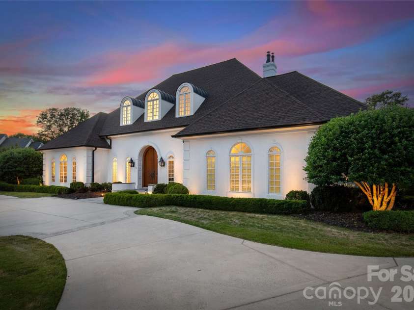 5400 Challisford Lane, Charlotte, NC 28226.  MLS# CAR4383848, YatesRealty ID 26209. Under the Night Sky