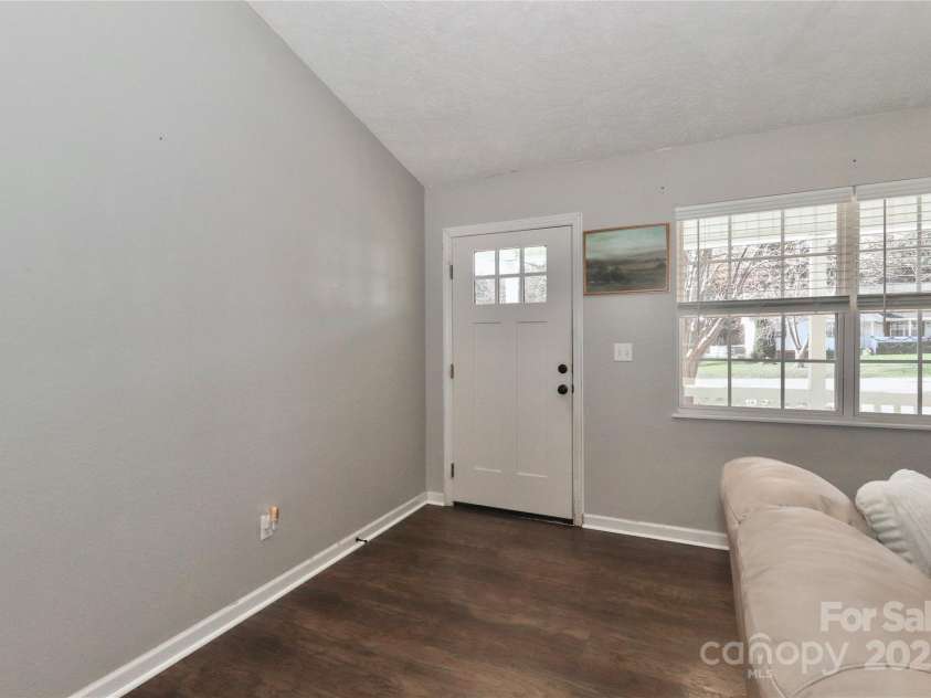 161 Westscott Drive, Statesville, NC 28625.  MLS# CAR4203715, YatesRealty ID 2621. 