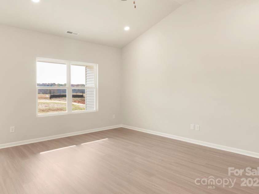 3428 Robindale Drive, Winston Salem, NC 27127.  MLS# CAR4321828, YatesRealty ID 2621. 