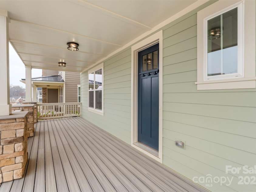 283 Luray Way, Rock Hill, SC 29730.  MLS# CAR4308548, YatesRealty ID 26210. 