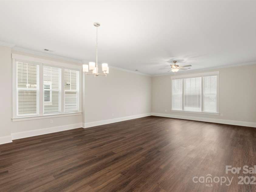 283 Luray Way, Rock Hill, SC 29730.  MLS# CAR4308548, YatesRealty ID 26210. 