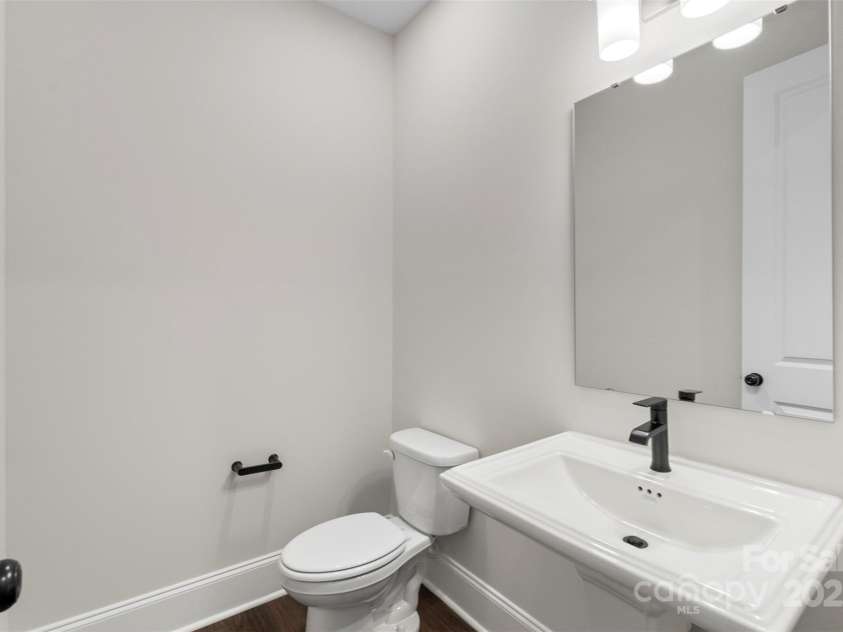 283 Luray Way, Rock Hill, SC 29730.  MLS# CAR4308548, YatesRealty ID 26210. 