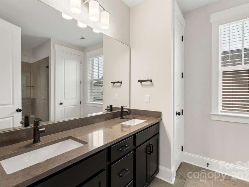 283 Luray Way, Rock Hill, SC 29730.  MLS# CAR4308548, YatesRealty ID 26210. 