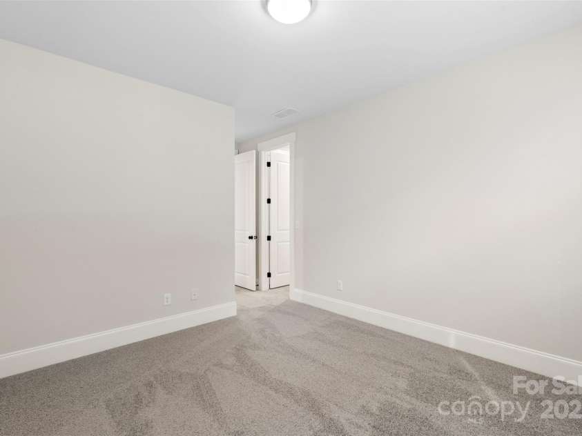 283 Luray Way, Rock Hill, SC 29730.  MLS# CAR4308548, YatesRealty ID 26210. 
