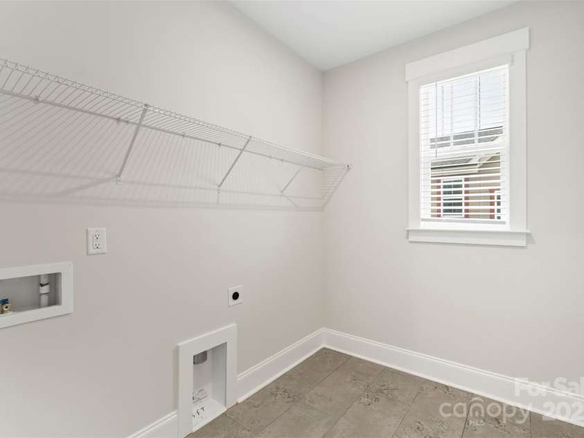 283 Luray Way, Rock Hill, SC 29730.  MLS# CAR4308548, YatesRealty ID 26210. 