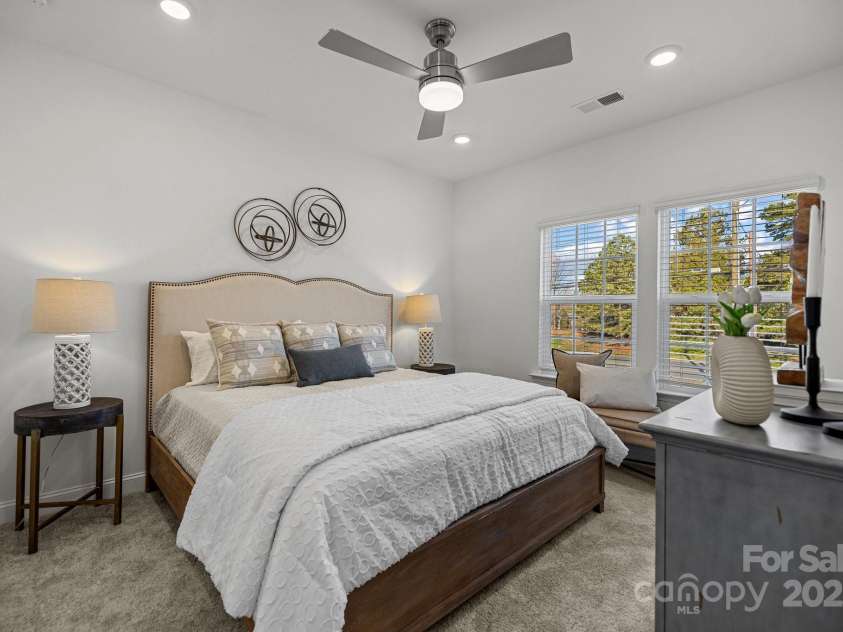 5009 Cherry Gum Court, Matthews, NC 28105.  MLS# CAR4244093, YatesRealty ID 26213. 