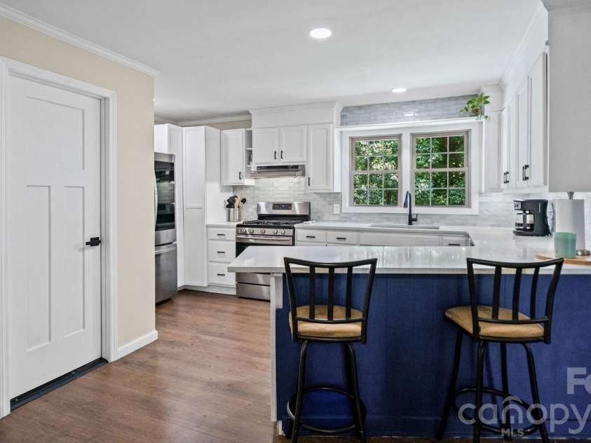 5374 NC 150 Highway, Lincolnton, NC 28092.  MLS# CAR4397792, YatesRealty ID 26215. 