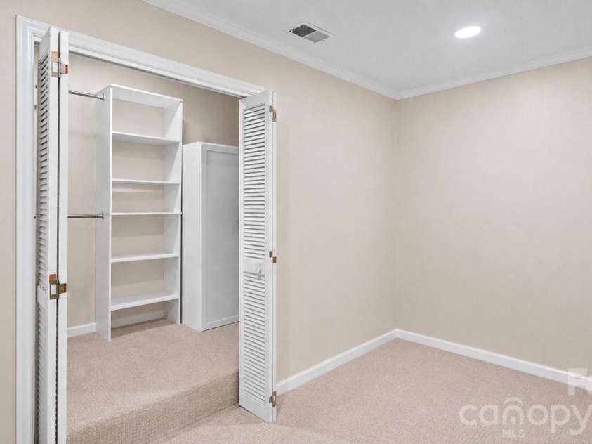 5374 NC 150 Highway, Lincolnton, NC 28092.  MLS# CAR4397792, YatesRealty ID 26215. 