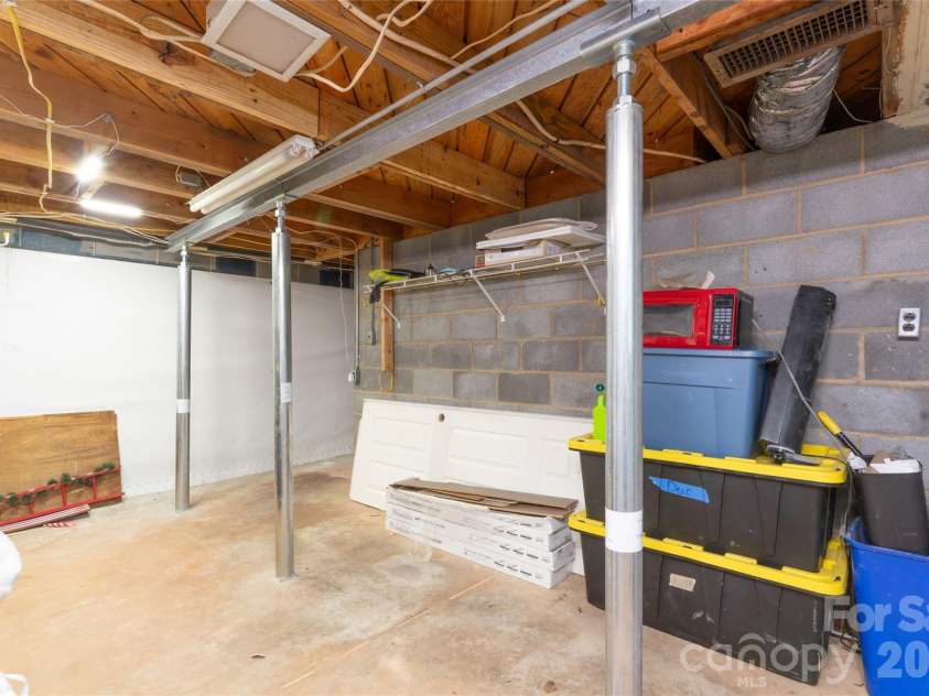 5374 Nc 150 Highway, Lincolnton, NC 28650.  MLS# CAR4381139, YatesRealty ID 26215. Basement with exterior entrance