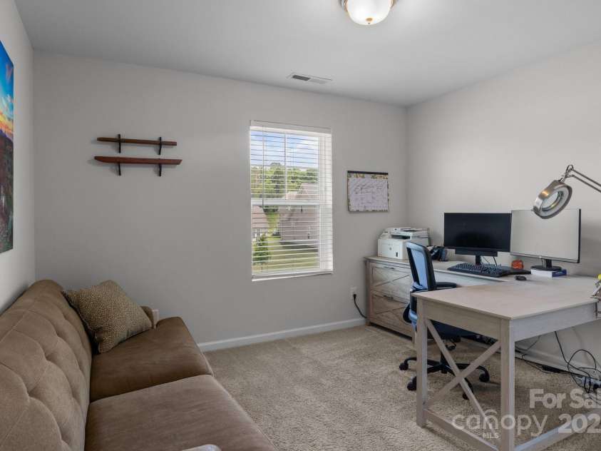 7604 Tanglewood Way, Denver, NC 28037.  MLS# CAR4258922, YatesRealty ID 26216. Bonus Room