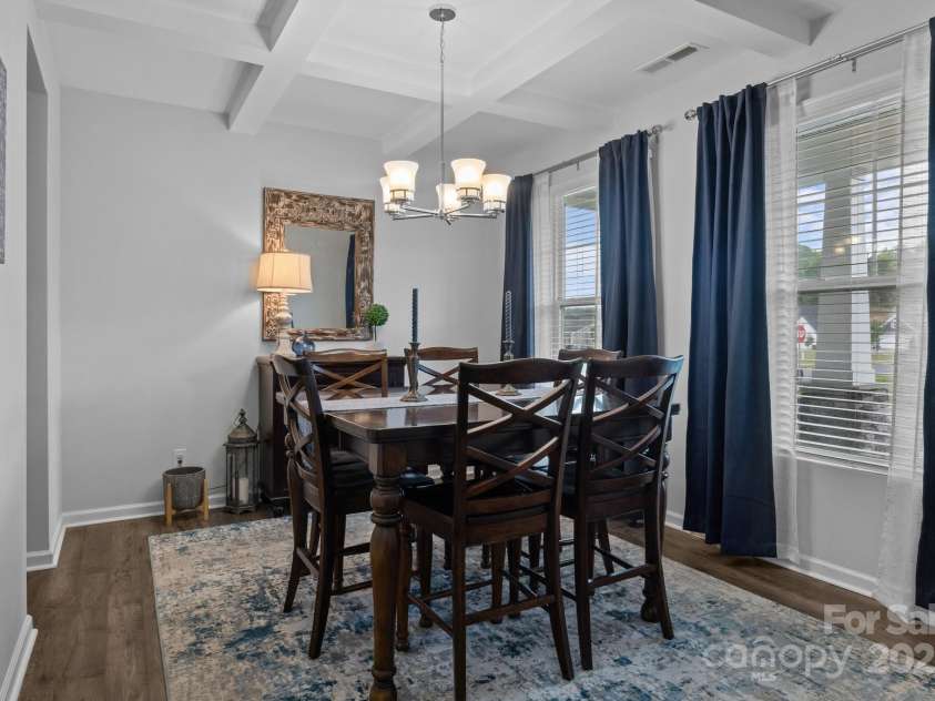 7604 Tanglewood Way, Denver, NC 28037.  MLS# CAR4258922, YatesRealty ID 26216. Formal Dining Room