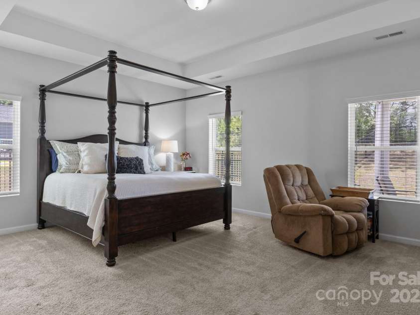 7604 Tanglewood Way, Denver, NC 28037.  MLS# CAR4258922, YatesRealty ID 26216. Primary Bedroom