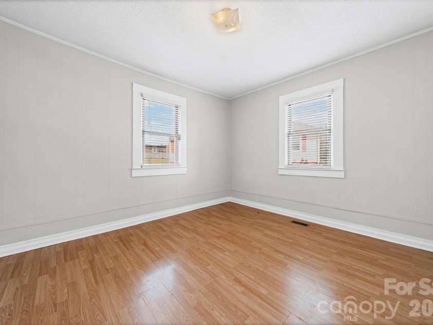 1866 Hilltop Circle, Gastonia, NC 28054.  MLS# CAR4355315, YatesRealty ID 26218. Primary bedroom from door