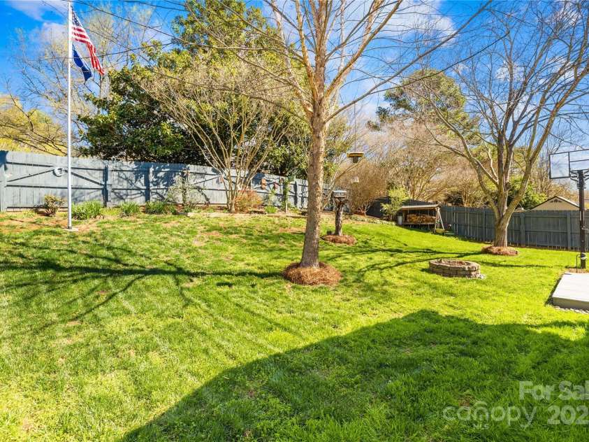 2966 Huckleberry Hill Drive, Fort Mill, SC 29715.  MLS# CAR4237525, YatesRealty ID 2622. 
