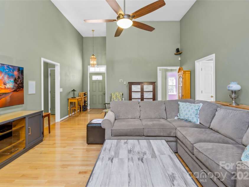 2966 Huckleberry Hill Drive, Fort Mill, SC 29715.  MLS# CAR4237525, YatesRealty ID 2622. 