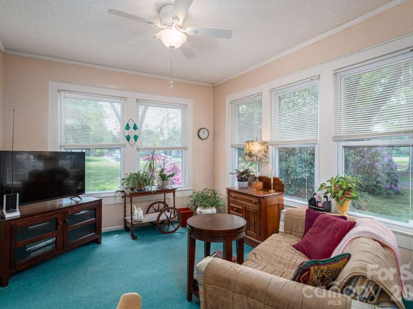 5309 Hickory Grove Road, Stanley, NC 28164.  MLS# CAR4361259, YatesRealty ID 26220. 