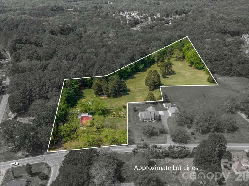 5309 Hickory Grove Road, Stanley, NC 28164.  MLS# CAR4361259, YatesRealty ID 26220. 